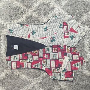 JLN USA L Christmas music vest button front tie on back glitter mistletoe